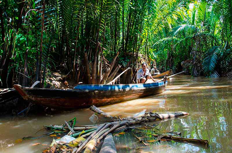 114 - Vietnam - delta del Mekong - barcos